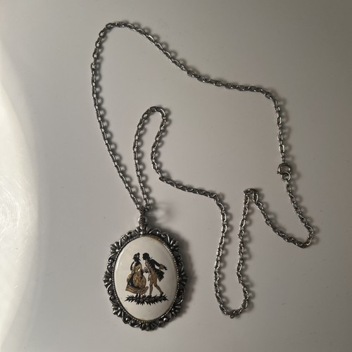 Cameo necklace vintage - vintage, silver