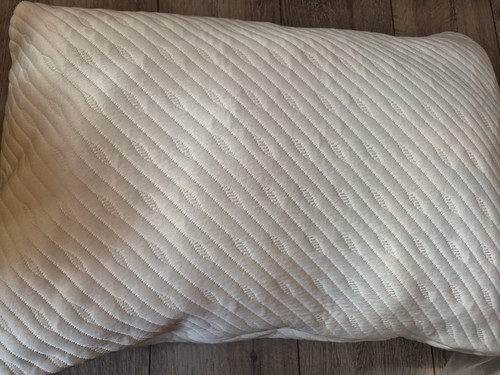 Tempur medium pillow used - medium,