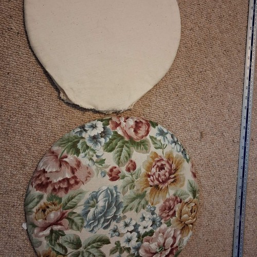 Cushions for bobbin - 2, x