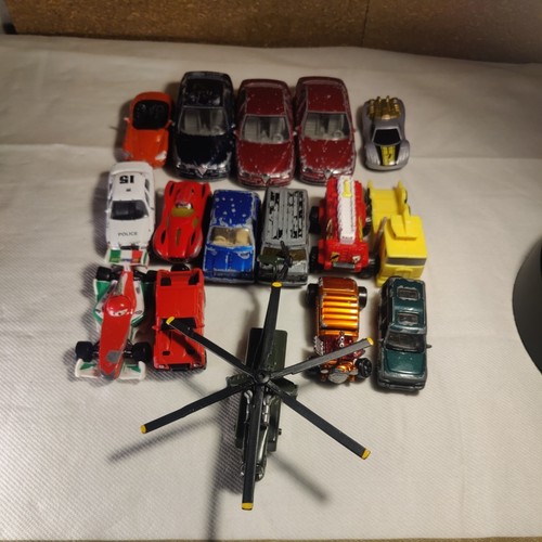 Toy metal cars - 16,
