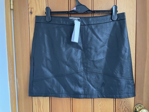 Black faux leather vegan - black,