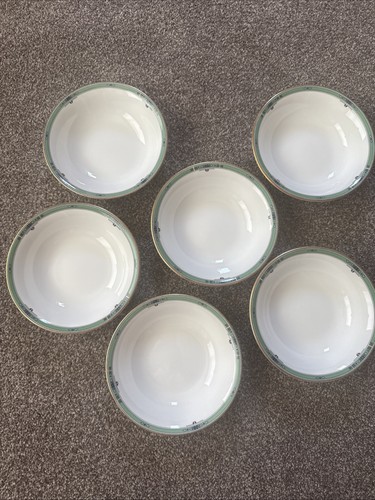 Six small jade wedgwood bowls - small,
