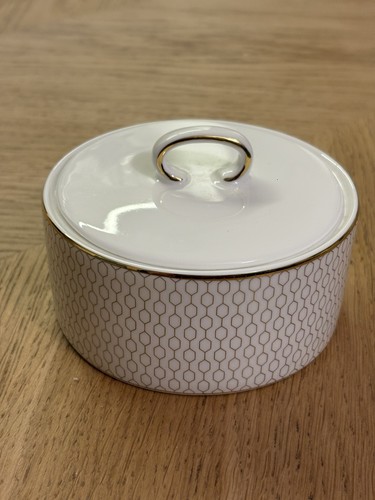 Brand new wedgewood gio gold - gio,