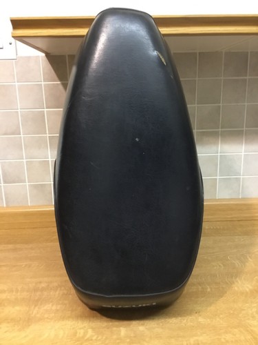 Suzuki cs50 roadie seat - roadie,