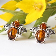 BALTIC AMBER HONEY BEE STUD EARRINGS STERLING SILVER BRAND NEW BOXED