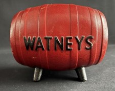 Watneys red barrel ale vintage - red,