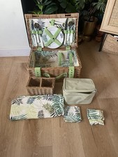 Large Wicker Hamper Picnic