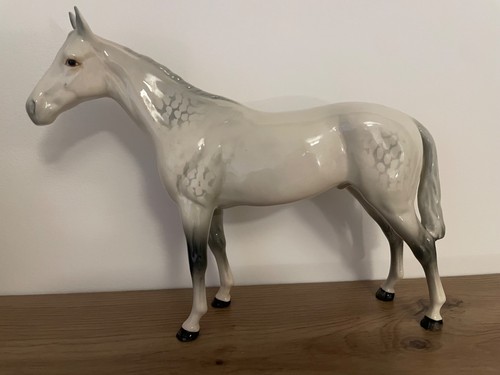 Beswick horse racehorse - horse,