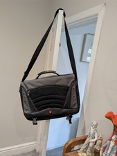 Swiss Gear Laptop Messenger Bag 17 Inch Lovely Condition