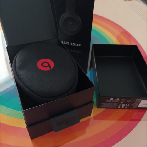 Beats solo box and - 3, carry