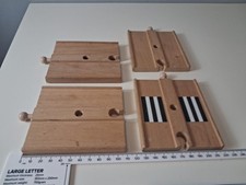 4 X  Short Wooden Road Straights  - Wooden Road Track