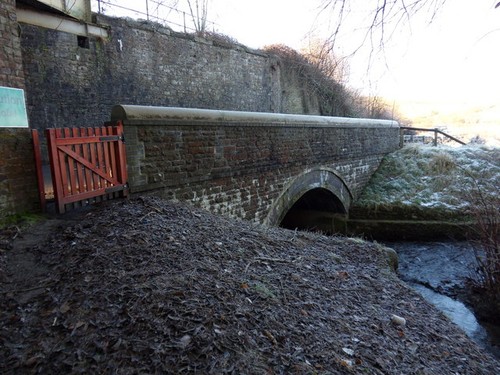 Photo open gate - a1,