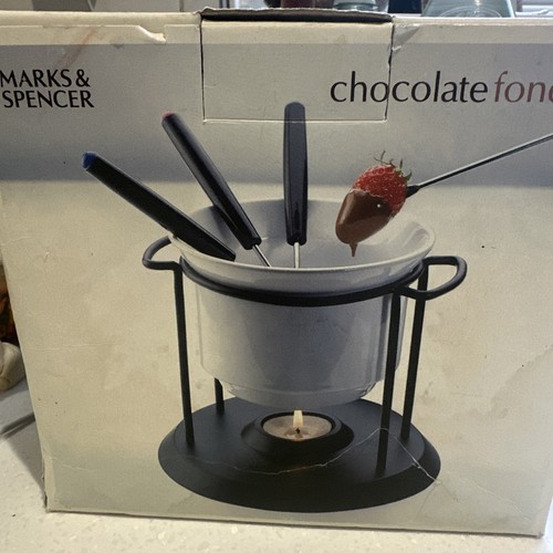 Chocolate fondue set with - fondue,