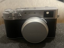 Fujifilm X100VI – Silver –