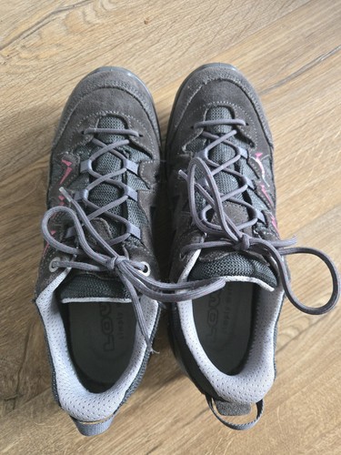 Lowa walking shoes size 5 - walking,