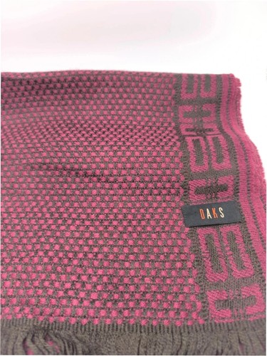 Daks lightweight vintage scarf
