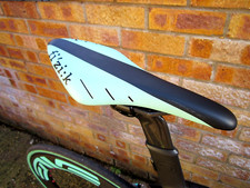 FIZIK ARIONE R3 CARBON SADDLE BIANCHI SUPER LIGHT 169 GRAMS