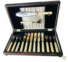 Canteen of Cutlery EPNS Fish