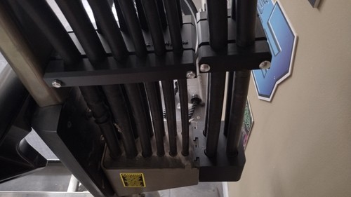 Rod box clamp - 610, lb
