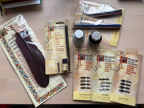 Calligraphy bundle quill - calligraphy, –