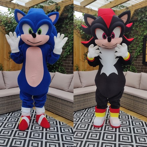 Sonic shadow lookalike - &,