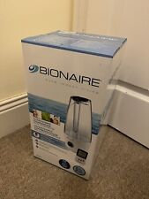 Humidifier with Hydrometer