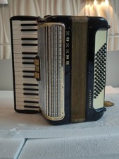 ++Piano accordion akkorden Hohner Concerto II 72 bass