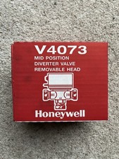 Honeywell V4073 28mm 3 Port Mid Position Diverter Valve U4073A1088/U - New