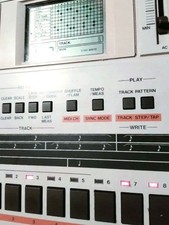 Roland TR-707 RHYTHM COMPOSER