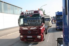 Truck Photo Mercedes-Benz