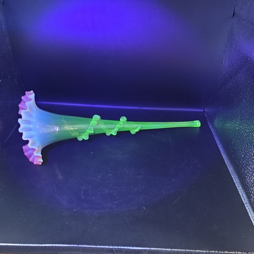 Cranberry and uranium glass - cranberry,
