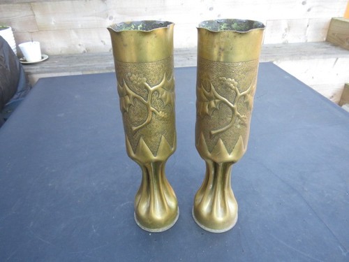 Pair world war brass - world,