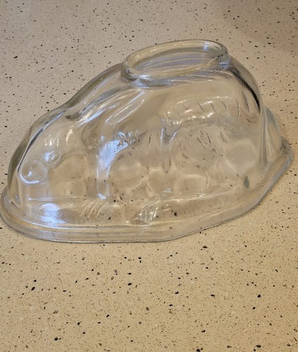 Vintage 1930 glass rabbit - vintage,