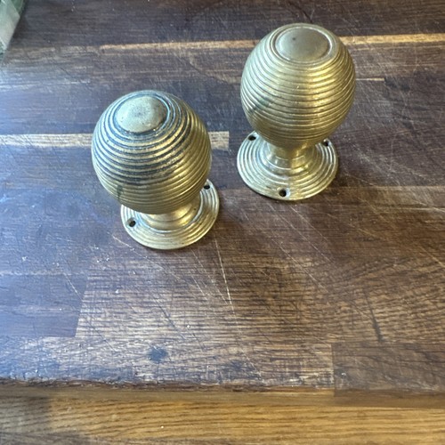 Heavy antique brass beehive - heavy,