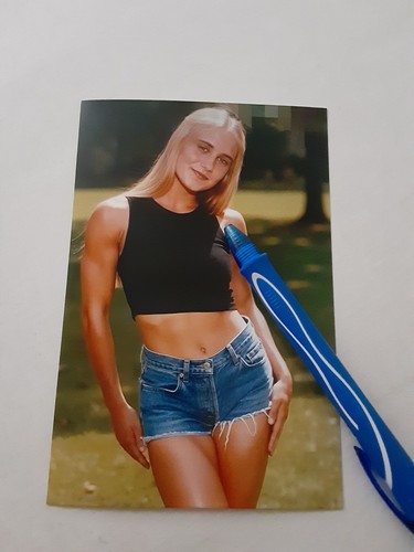 Maureen mccormick looking - mccormick,,
