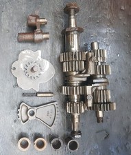 Triumph 650 Pre Unit Gear Cluster And Parts