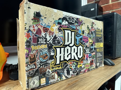 Boxed hero turntable game - hero,