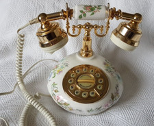 Vintage ~ Aynsley Wild Tudor Dial Collectable Telephone ~ Fine Bone China ~ Used