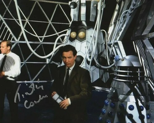 Doctor who autograph - who, autograph: