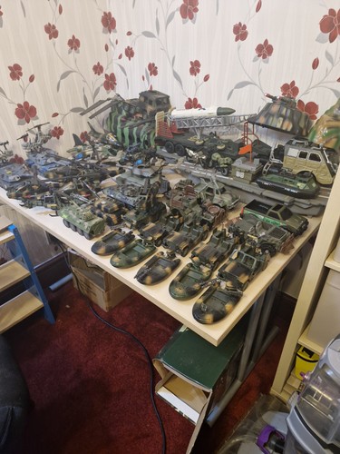 Huge collection army - of,