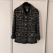 CHANEL Women's Tweed Jacket