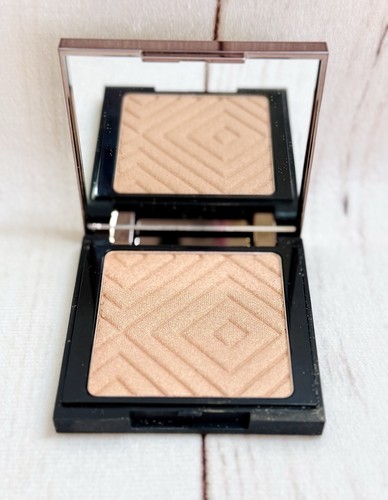 Nwob makeup geek - nwob,