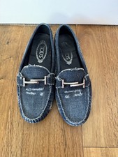 Tod's Women's Loafer Shoes