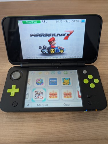 Nintendo 2ds handheld game - xl,