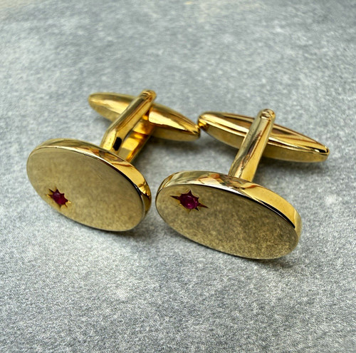 Vintage style gold tone oval - gold,