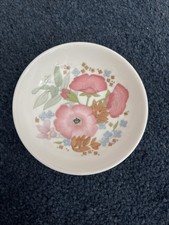 Wedgwood - Meadow Sweet - Pin
