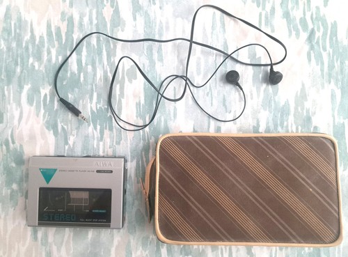 Aiwa po5 stereo cassette - hs,