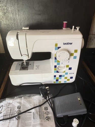 Brother ls14 sewing machine - machine,