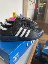 Brand New Adidas Forest Hills