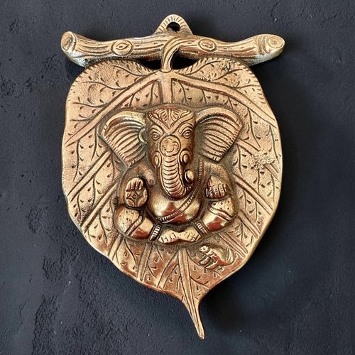 Ganesha hindu elephant god - ganesha,